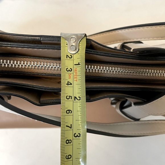 NATURALIZER Leather Tote Purse - Picture 16 of 16